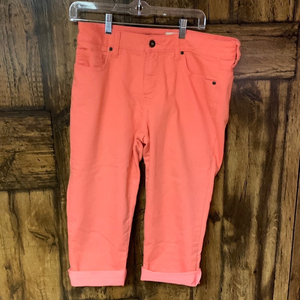 St. John’s Bay coral cropped pant